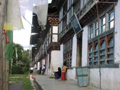 Lower Market in Zhemgang